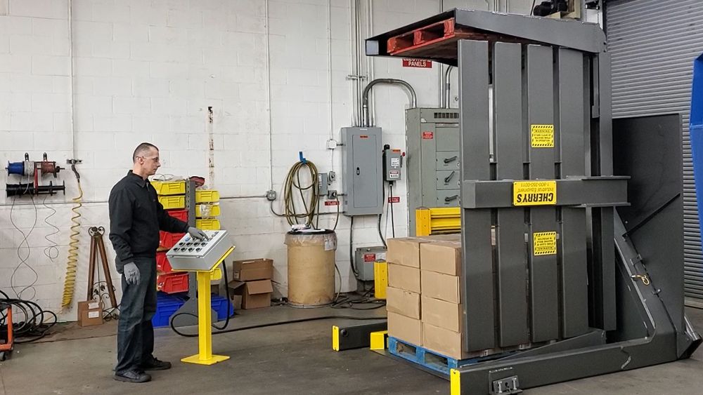 GL Pallet Inverter with automatic controls with manual override