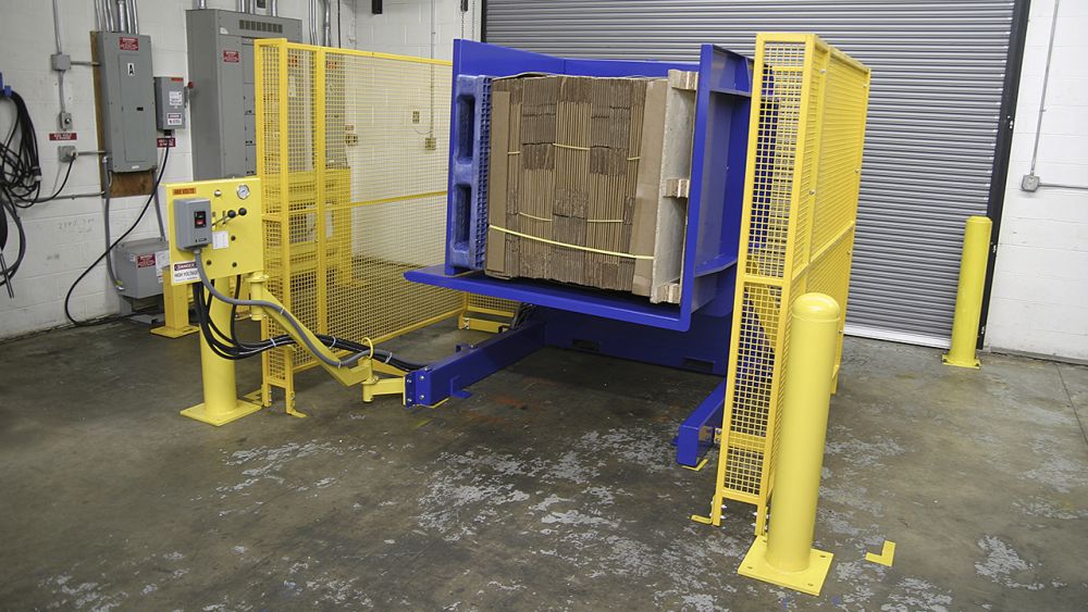 Pallet Inverter transferring packaging material