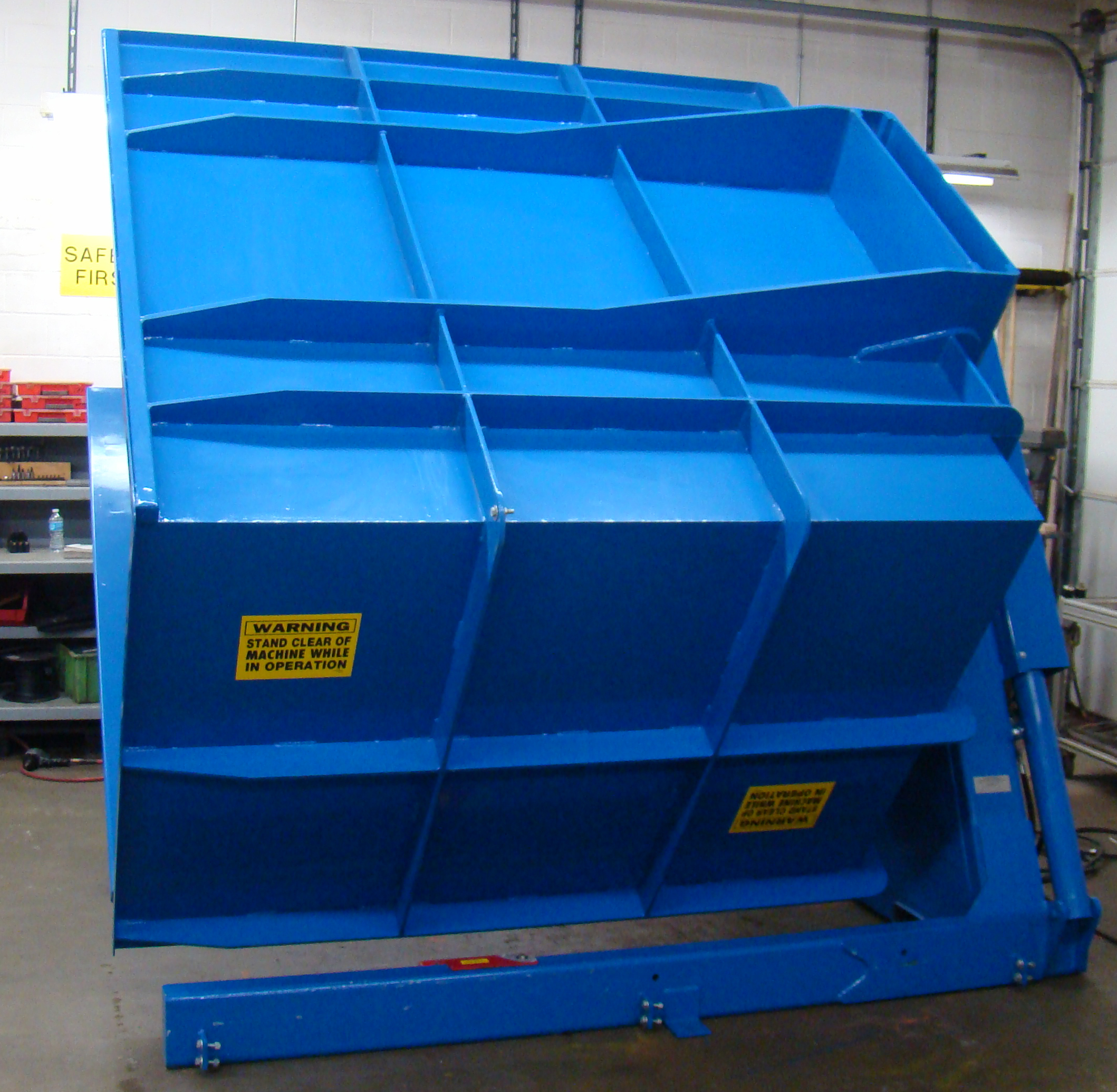 SC Pallet Inverter - Extra Wide Basket Image 3