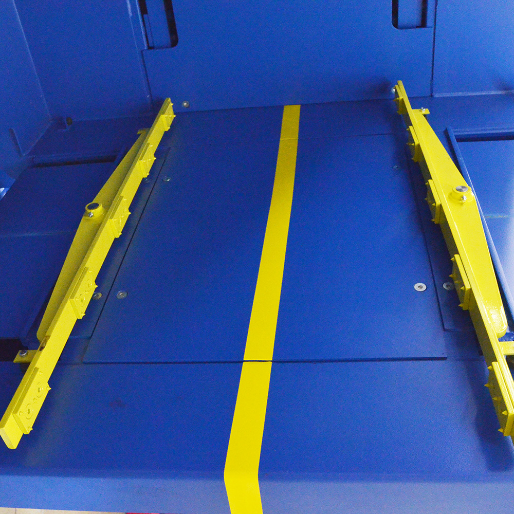 SC Pallet Inverter - pallet grippers Image 7