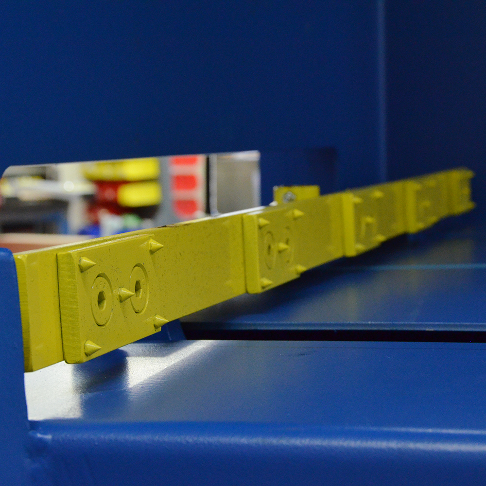 SC Pallet Inverter - pallet grippers Image 2