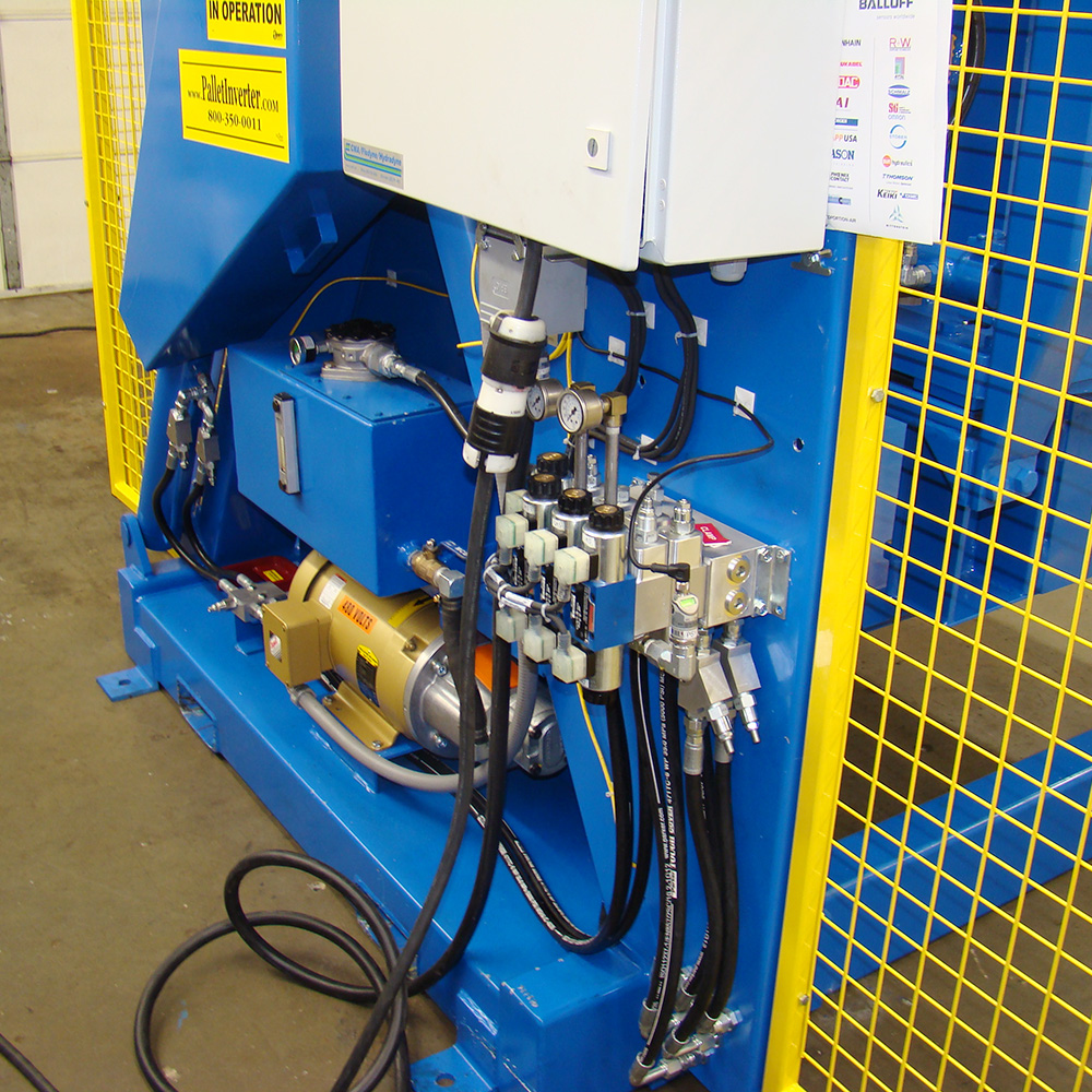 SC Pallet Inverter - pallet grippers Image 6