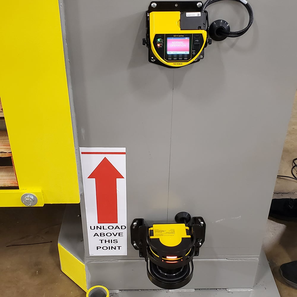 Safety scanner with stop and safe zones