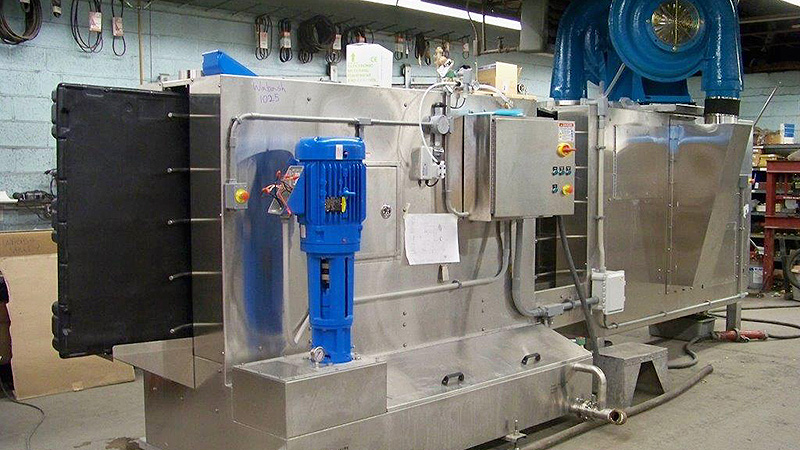 Pallet Washer near side loading/unloading