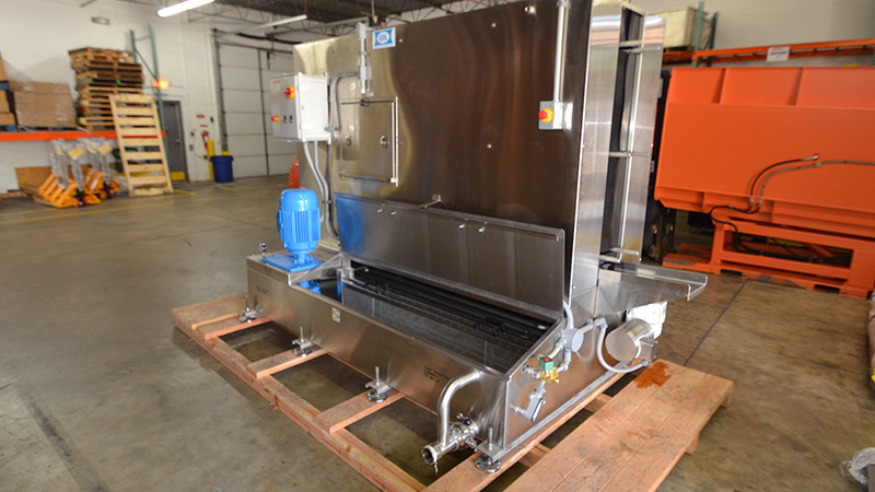 Stainless steel compact pallet washer