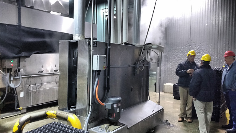 Pallet and freezer spacer washer in cold environment