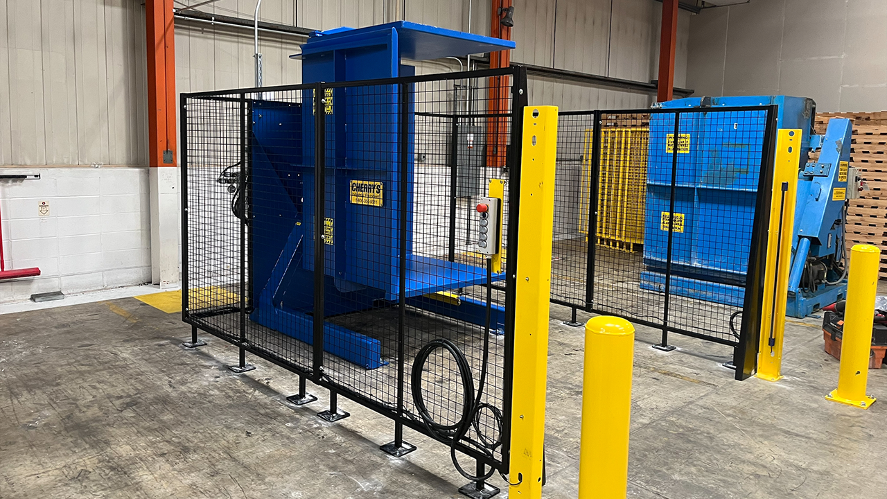 Pallet Inverter with extended guarding and light curtains