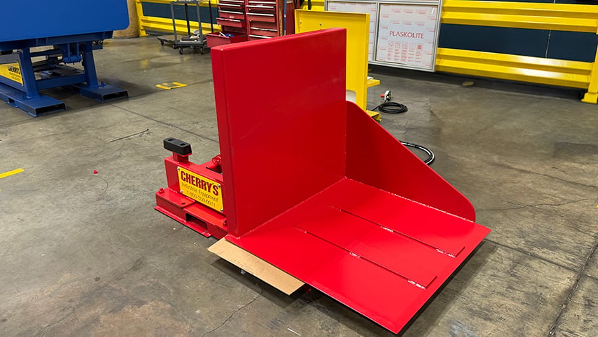 Type 1 tipper with compact size