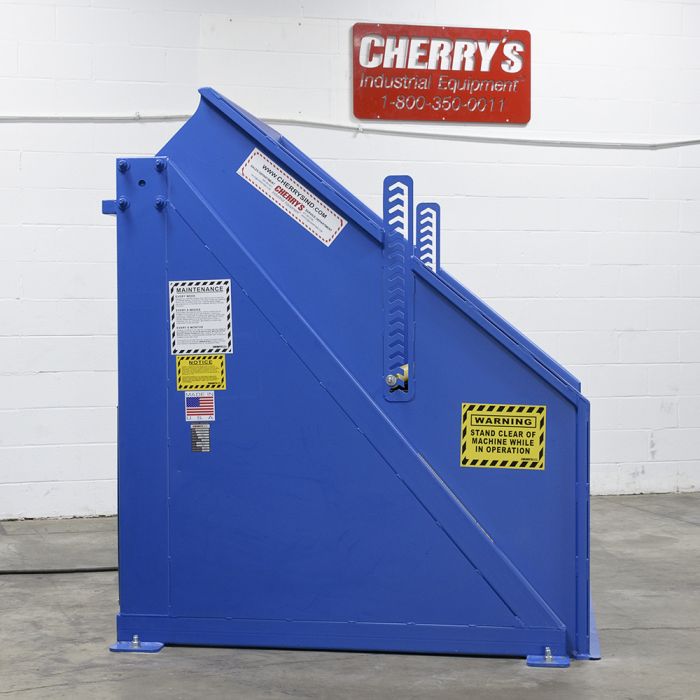 Hydraulic Box Dumper Image 4