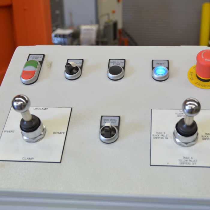 DC Pallet Inverter - pallet grippers Image 7